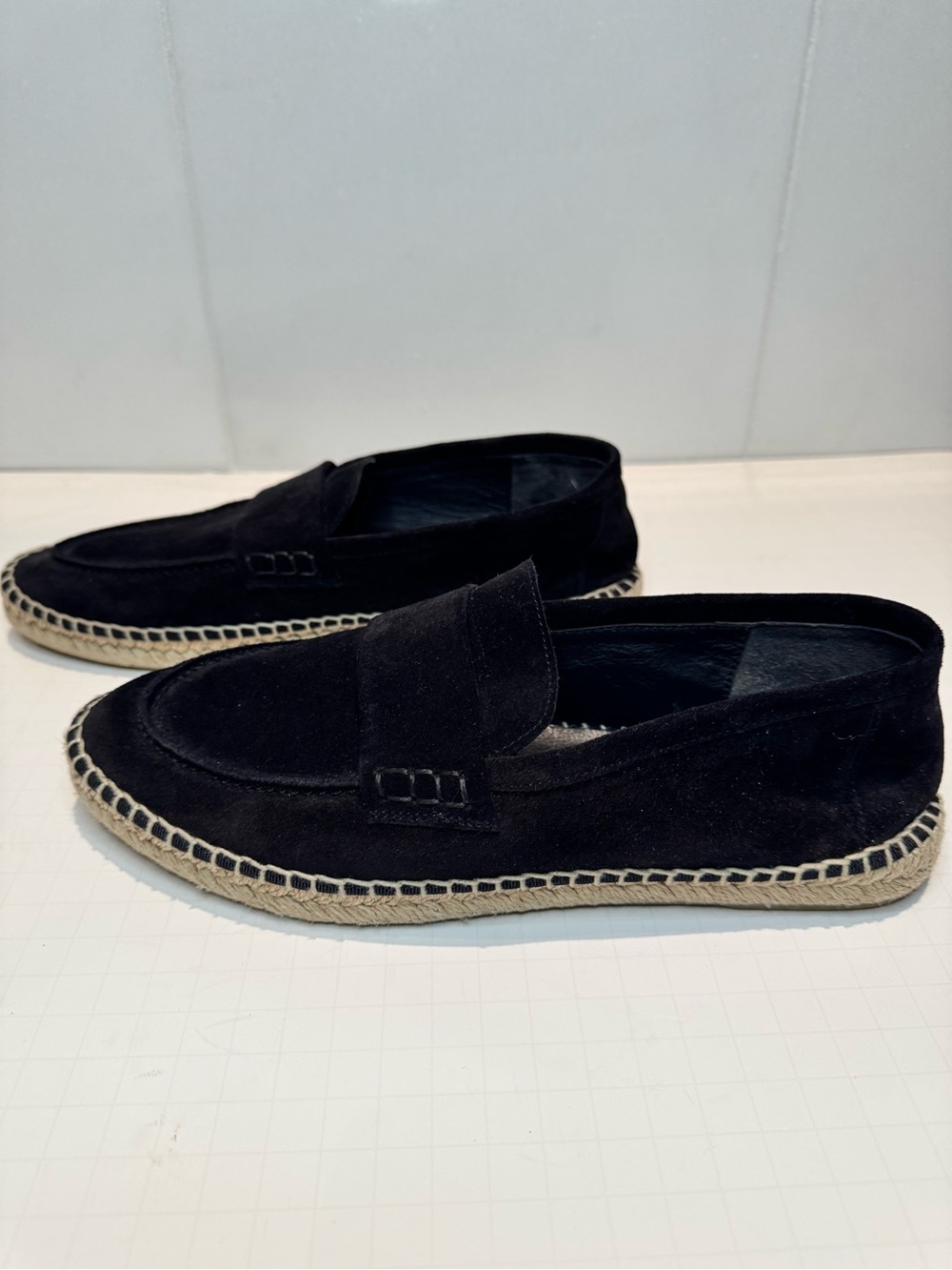 Vince Daria Black Suede Slip-On Espadrille Loafers Size 9